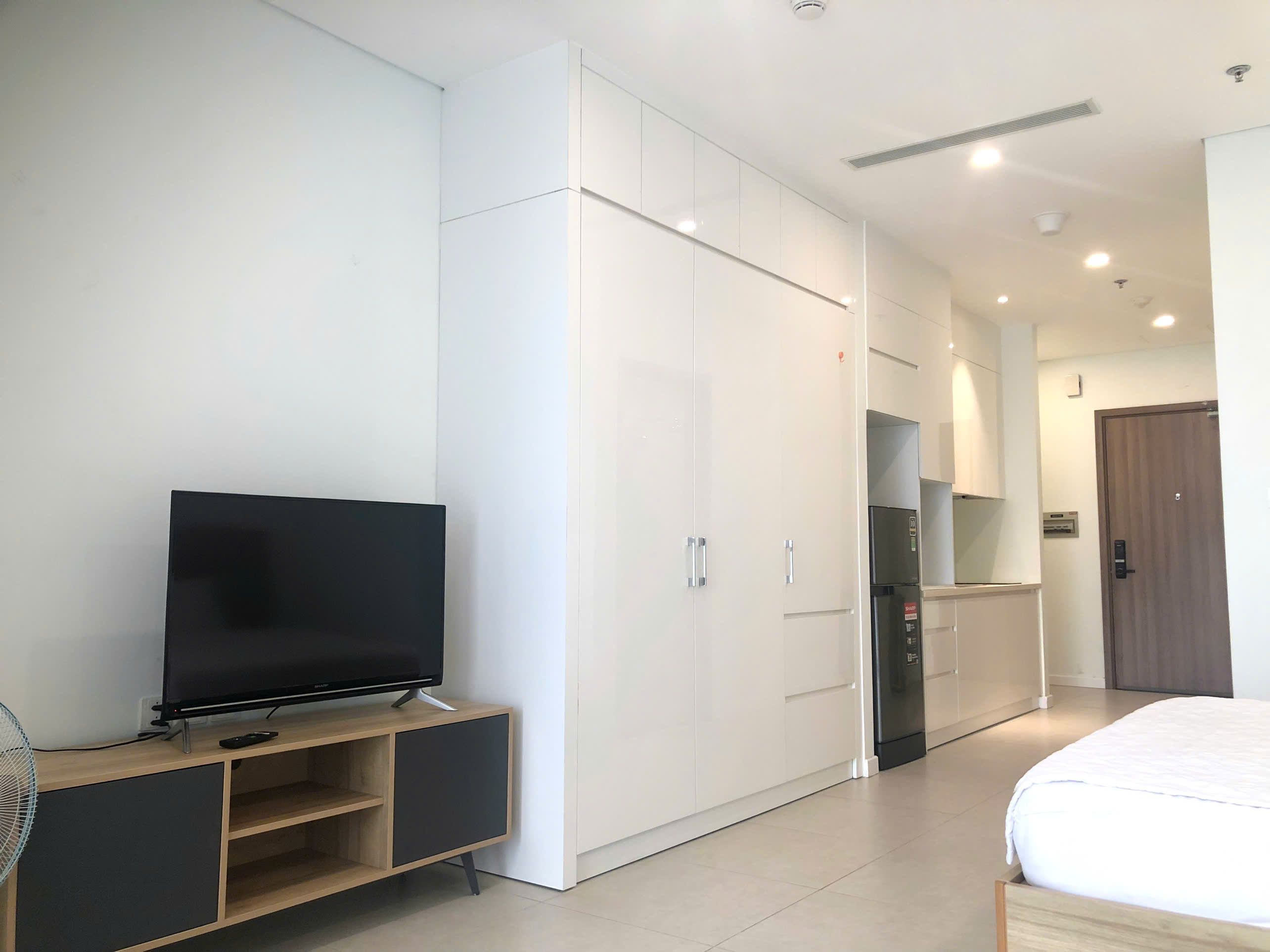 Scenia Bay Nha Trang Apartment for rent | Studio seaview | 9 million